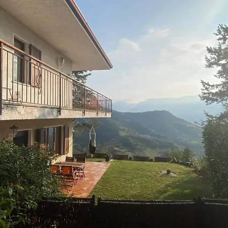 Schones Ferienhaus Mit Herrlichem Blick Zum Gardasee *
